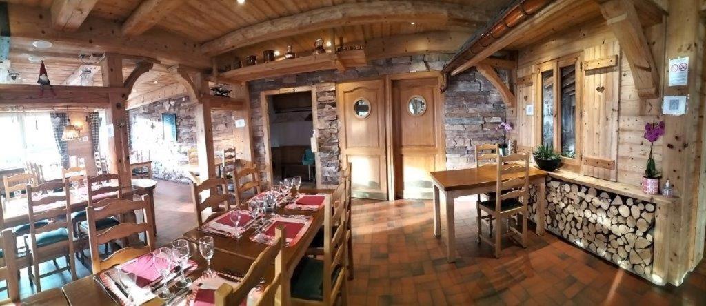 Auberge Des Skieurs La Bresse Exterior photo